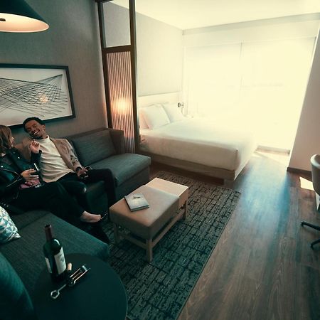 The Forester, A Hyatt Place Hotel Lake Forest Chambre photo